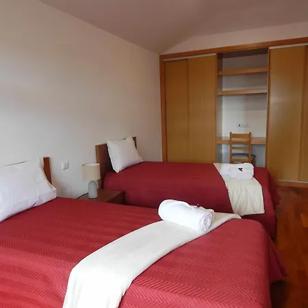 Madalena Near The Beach, With Car At & Wifi בית נופש סנטה קרוז