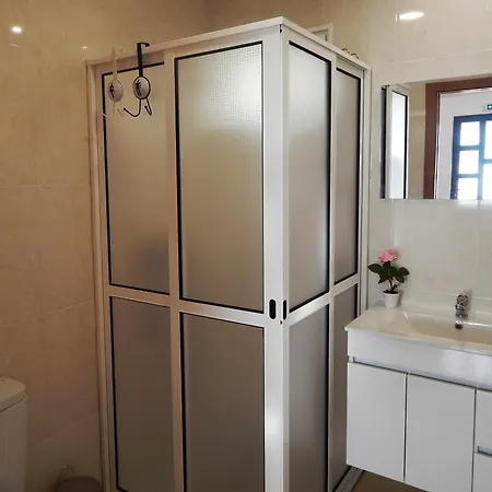 בית נופש Madalena Near The Beach, With Car At & Wifi