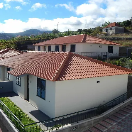 Villas Madalena Near The Beach, With Car Rental At Property & Wifi Santa Cruz (Madeira)
