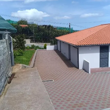 Holiday home Madalena Vista Mar Cwifi