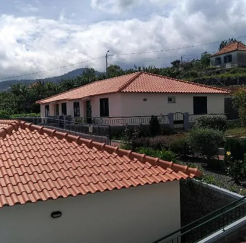 Villas Madalena Chalets vista mar cWiFi Semesterbostad